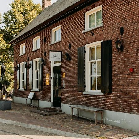 Herberg Het Hart Van Alem Exterior foto